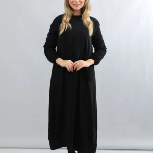 siyah garnili elbise