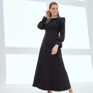 omuz detaylı elbise